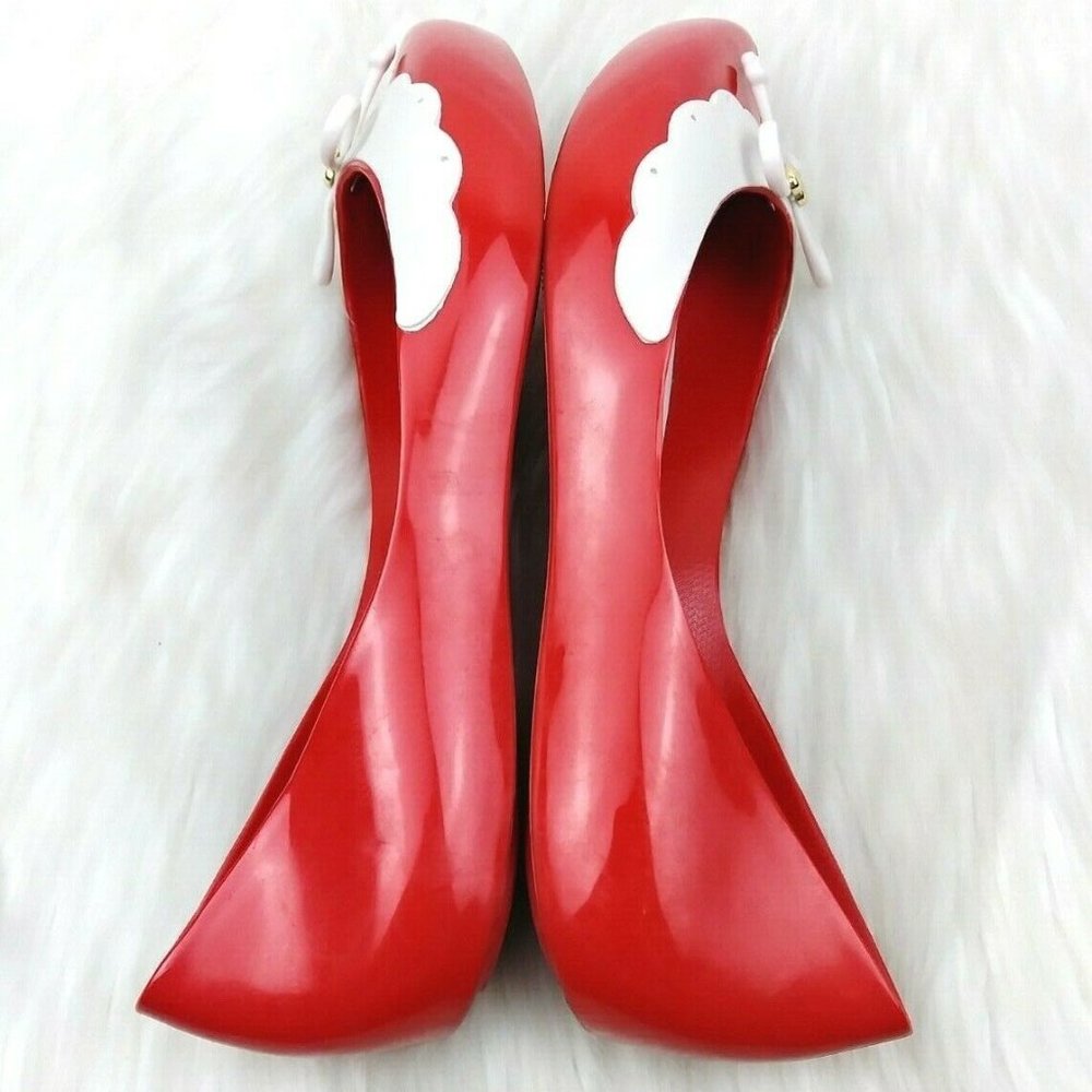 Dreamed by Melissa Red Rubber Pointed Toe Flats - Picture 4 of 8